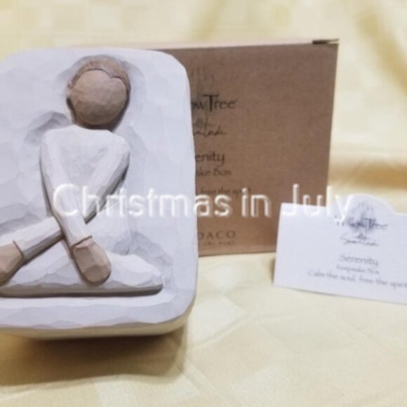 Willow Tree Susan Lordi Serenity Keepsake Box #26612 with box - Picture 5 of 6